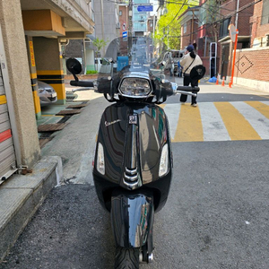 베스파 스프린트 abs 모델 스쿠터 오토바이 바이크 판매 이미지