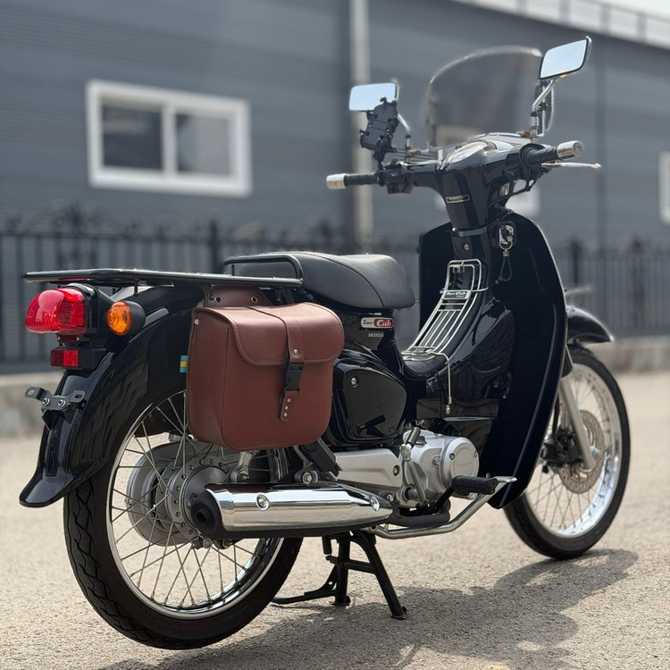 혼다 슈퍼커브110 23년식 짧은 키로수 준튜닝 저렴하게 판매합니다! 이미지