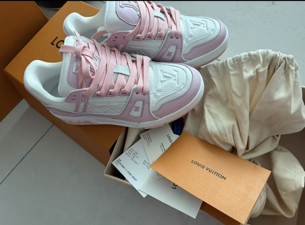 루이비통 LV 트레이너 스니커즈 핑크 (정가180만원) 이미지