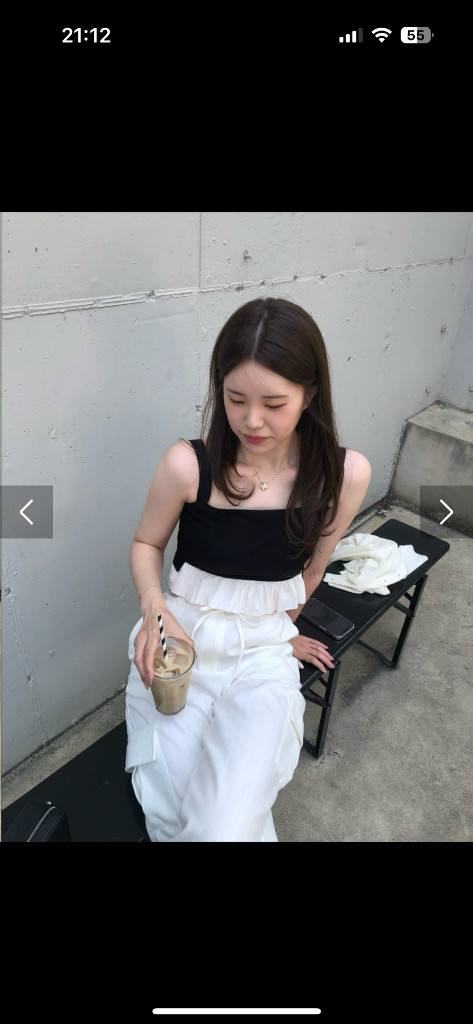 프릴 뷔스티에 이미지