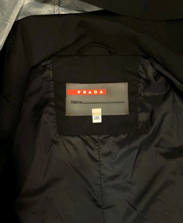 프라다(PRADA) 남성용 후드 롱 바람막이 자켓. 이미지