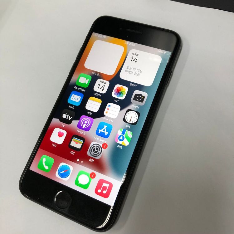 .아이폰7 32GB 블랙 중고폰 배터리100% 사진폰 인스타 카메라폰 레트로감성 152400 이미지