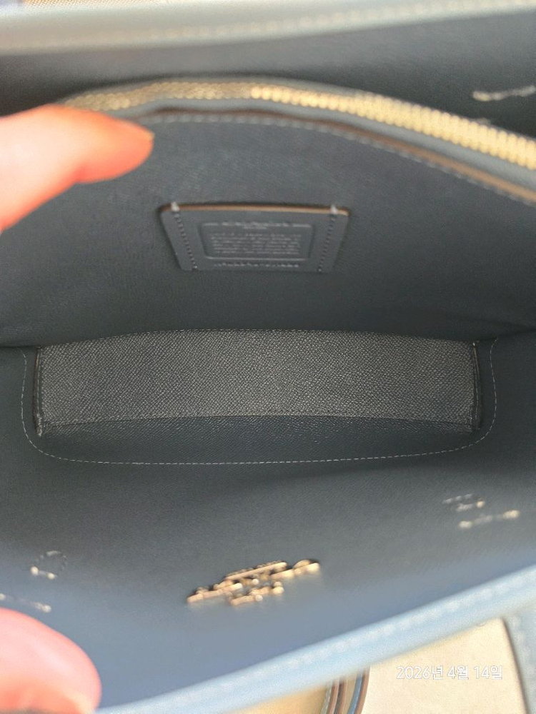 코치 시그니처 샴브레이 몰리 25 토트백 크로스백 이미지