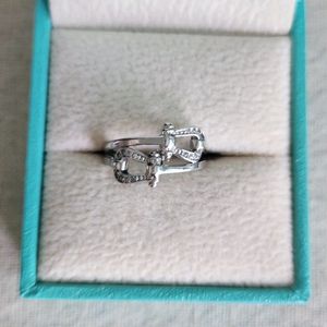 18k화이트애끼반지 이미지