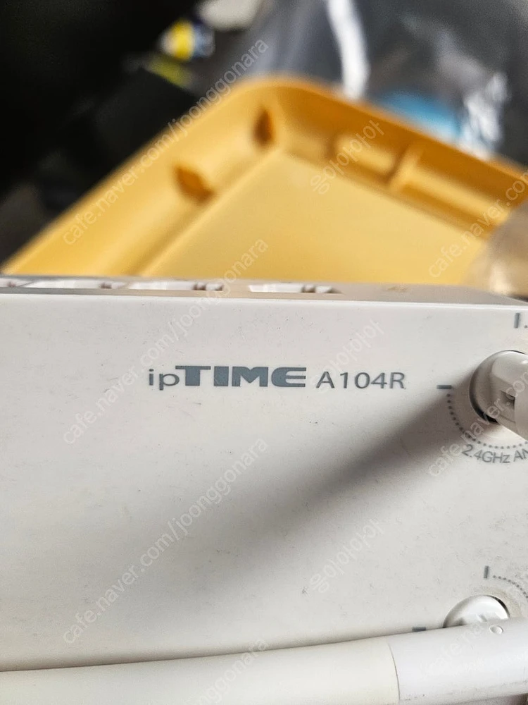 유무선 공유기 ipTIME A104R, 유선 허브 ipTIME H608 각 한개씩 이미지