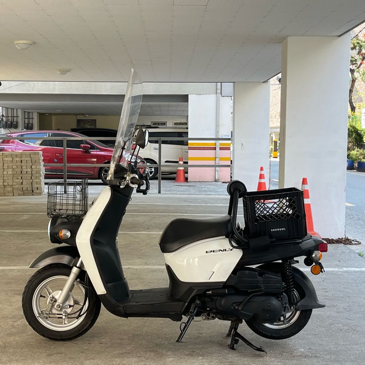 벤리110 혼다 스쿠터 오토바이 출퇴근용 판매 이미지