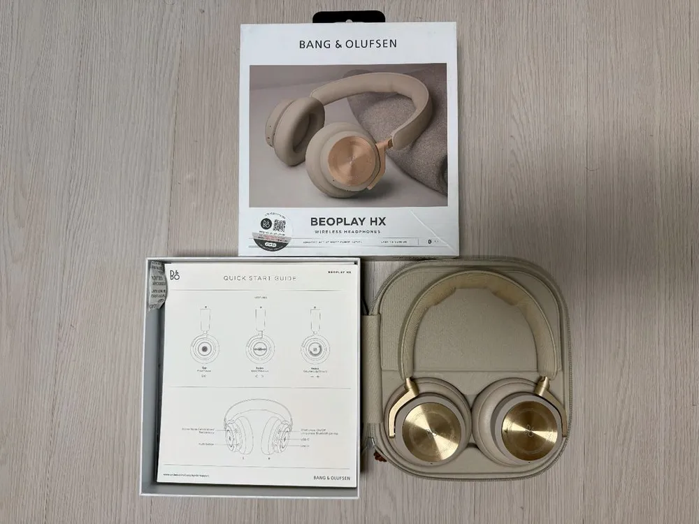 뱅앤올룹슨 Beoplay HX 무선 헤드폰 판매합니다 이미지