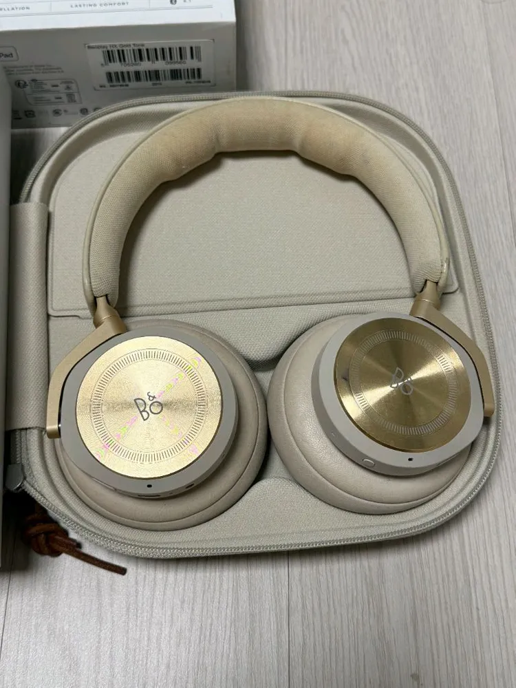 뱅앤올룹슨 Beoplay HX 무선 헤드폰 판매합니다 이미지