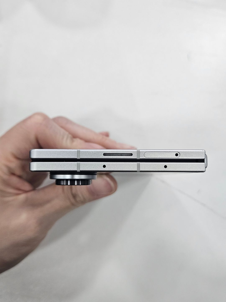 갤럭시Z폴드7 256GB 실버 이미지