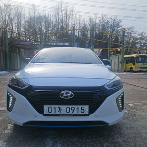 아이오닉q 하이브리드차량 이미지