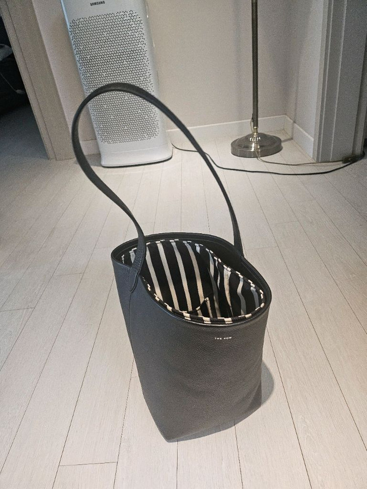 더로우 파크백 미듐 블랙 이미지