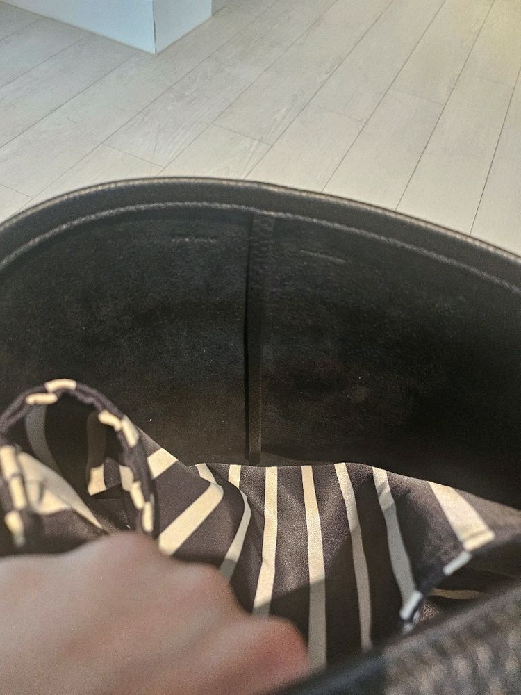 더로우 파크백 미듐 블랙 이미지