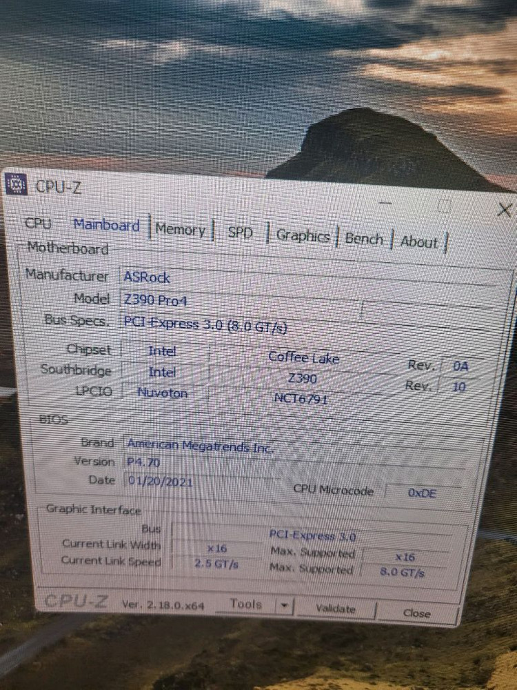 게이밍 컴퓨터 pc 본체 rtx2060 팝니다 i7 9700k 이미지