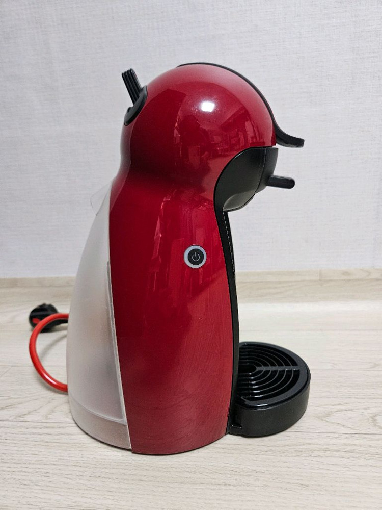 [새제품급]네스카페 돌체구스토 피콜로 커피머신(레드) 이미지