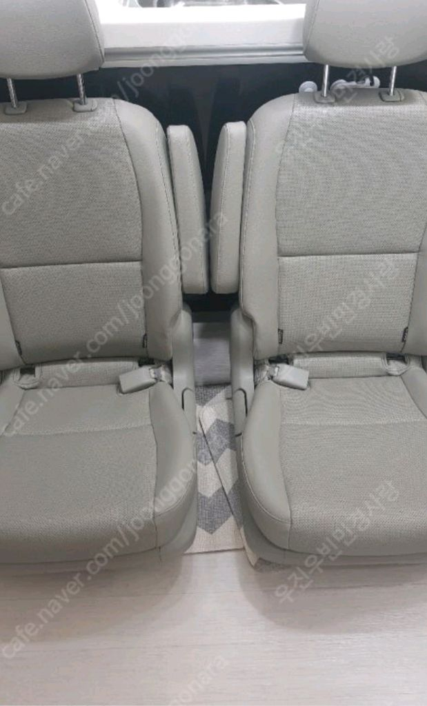 올뉴 카니발 시트3열 좌우 각 1개 총2개 이미지