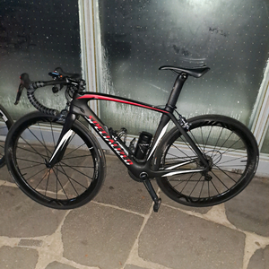 아비아브 에어로브 V2로드 카본림 이미지