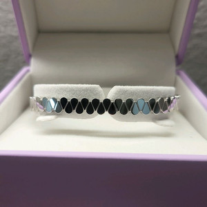 골든듀 듀이터널스 18k 팔찌 화골 이미지