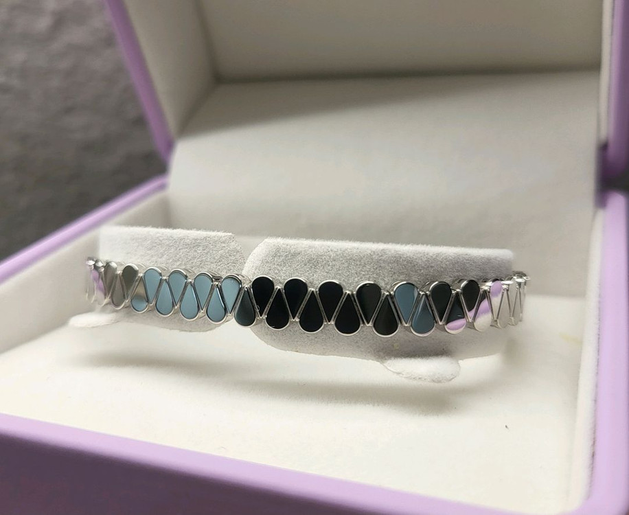 골든듀 듀이터널스 18k 팔찌 화골 이미지