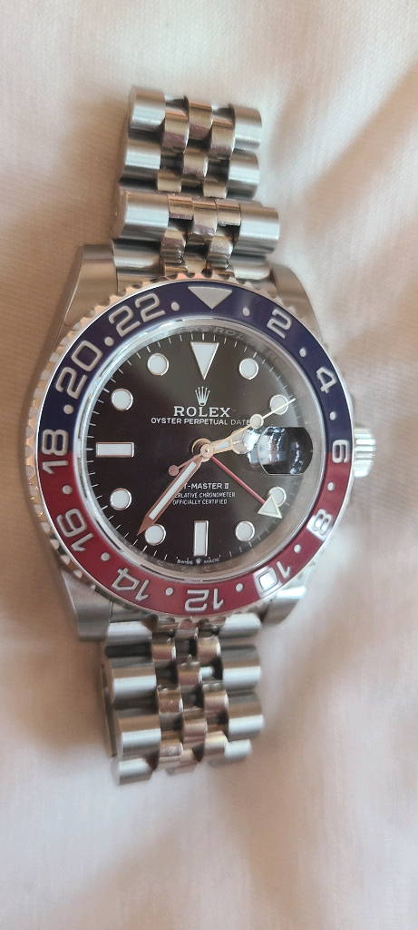 vs v3 gmt master 이미지