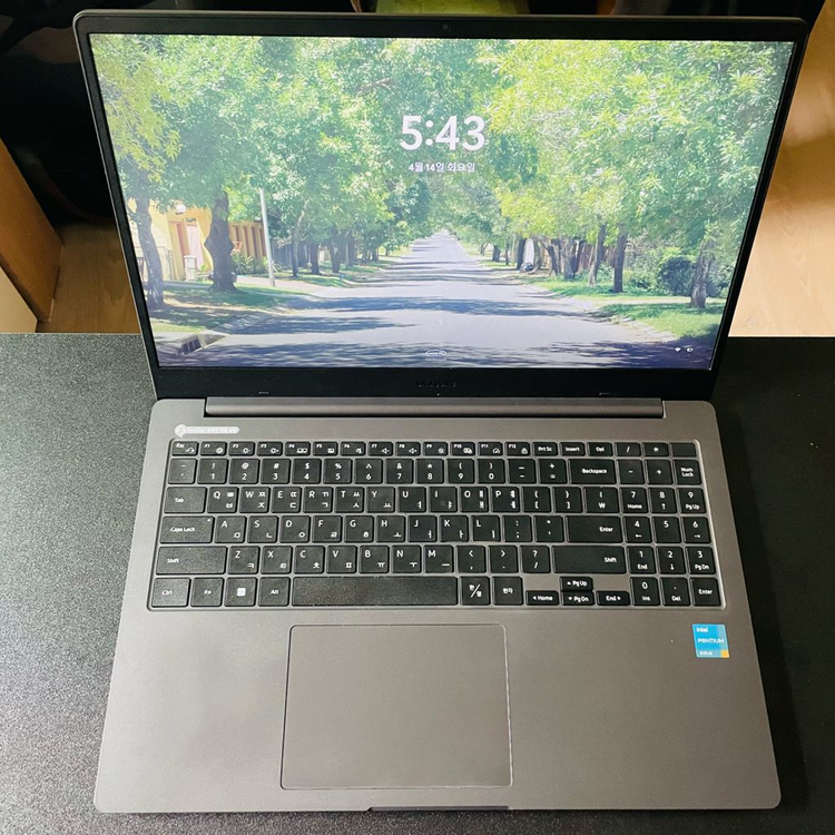 (급처)갤럭시북2 NT550XED-K24A 판매 이미지