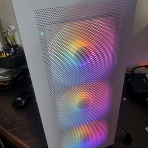 라이젠7 7800X3D 16G RTX2080ti 이미지