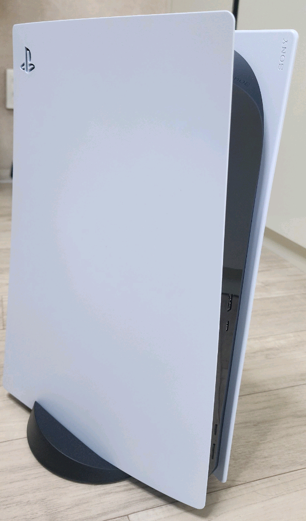 PS5 디스크에디션 1218A 풀박스 + 듀얼센스 1개추가 + 듀얼센스 충전기 + PS5전용 가방 + 게임CD 2개 이미지