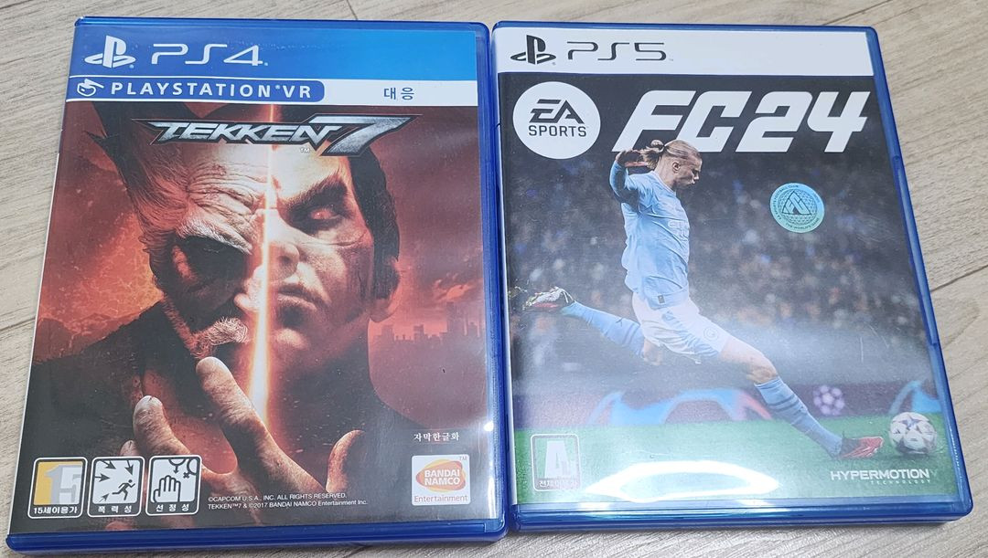 PS5 디스크에디션 1218A 풀박스 + 듀얼센스 1개추가 + 듀얼센스 충전기 + PS5전용 가방 + 게임CD 2개 이미지