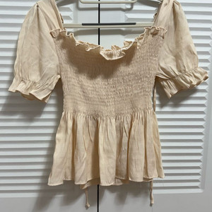 여성의류 벌당 3000원 이미지