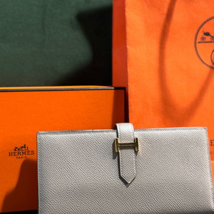 정품 에르메스 베안 장지갑 그리스에땅 금장 이미지