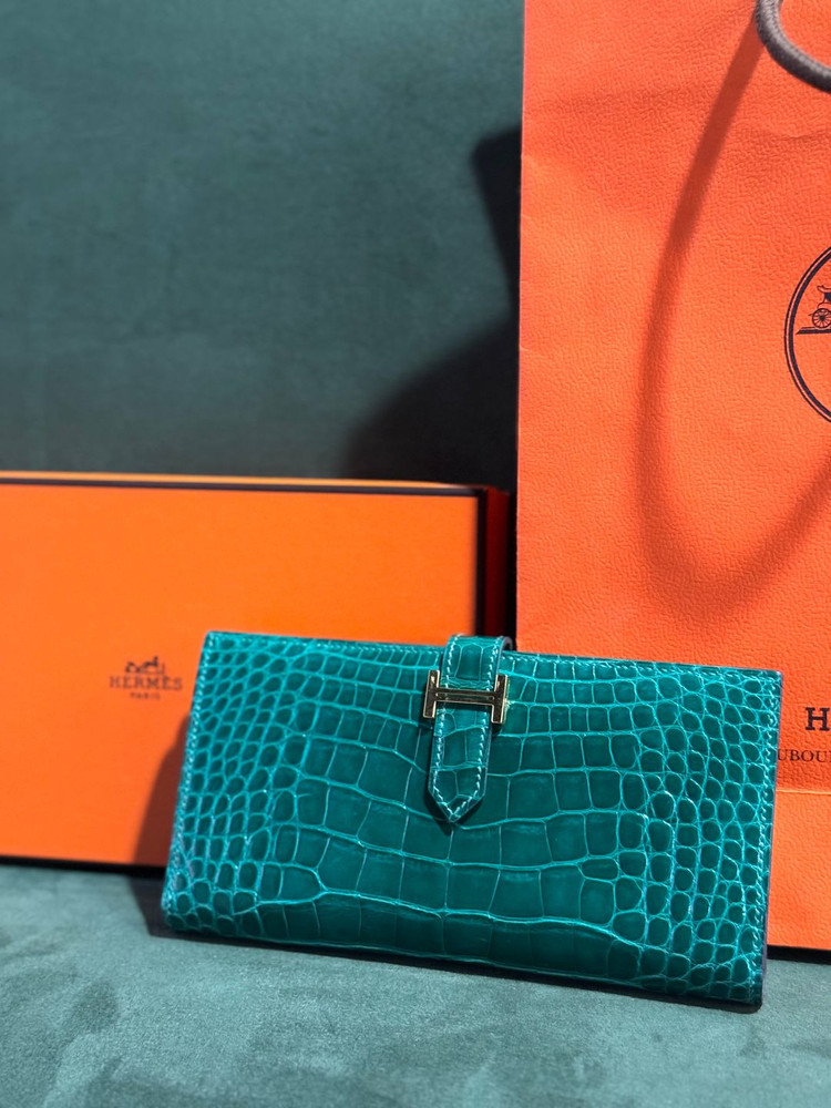 정품 에르메스 베안 장지갑 와니 헐크 금장 이미지