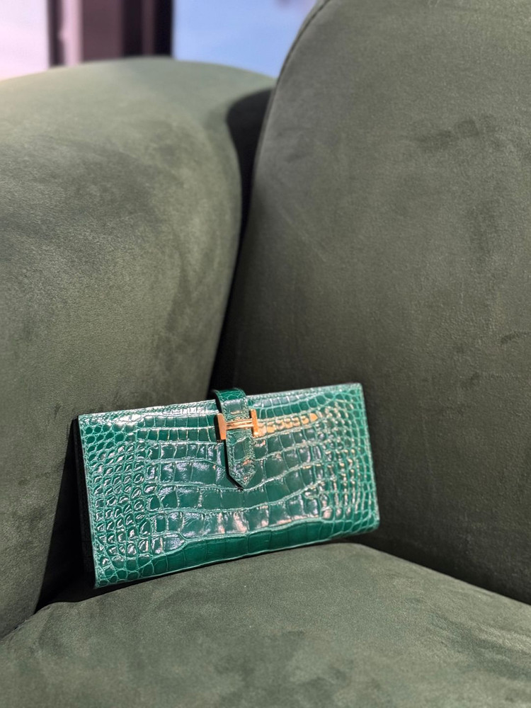 정품 에르메스 베안 장지갑 와니 헐크 금장 이미지