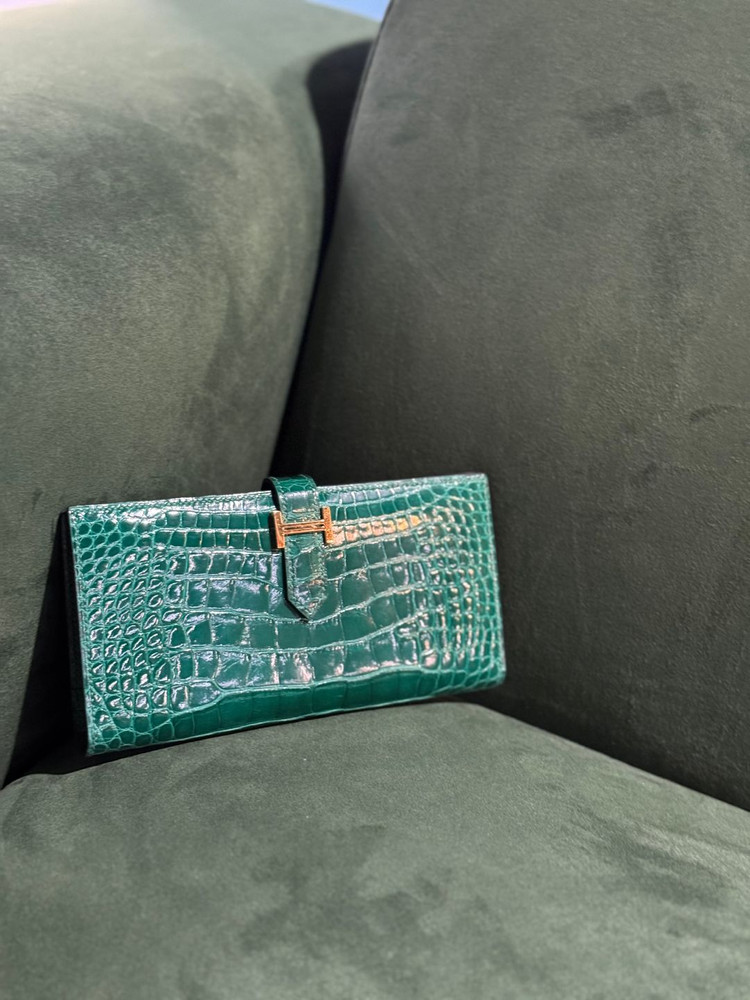 정품 에르메스 베안 장지갑 와니 헐크 금장 이미지