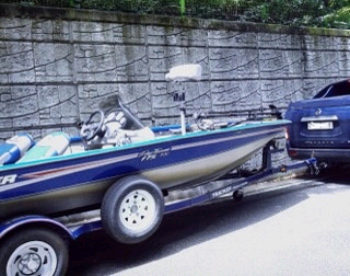 배스낚시보트 트래커 보트 프로팀 175 TX 이미지