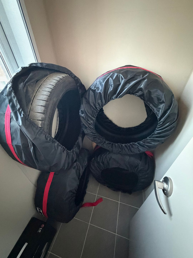 x5,x6 피렐리 피제로 ㅌ275/40/21,2본 315/35/21, 2본 별마킹타이어 런플랫 1대분 판매합니다 이미지