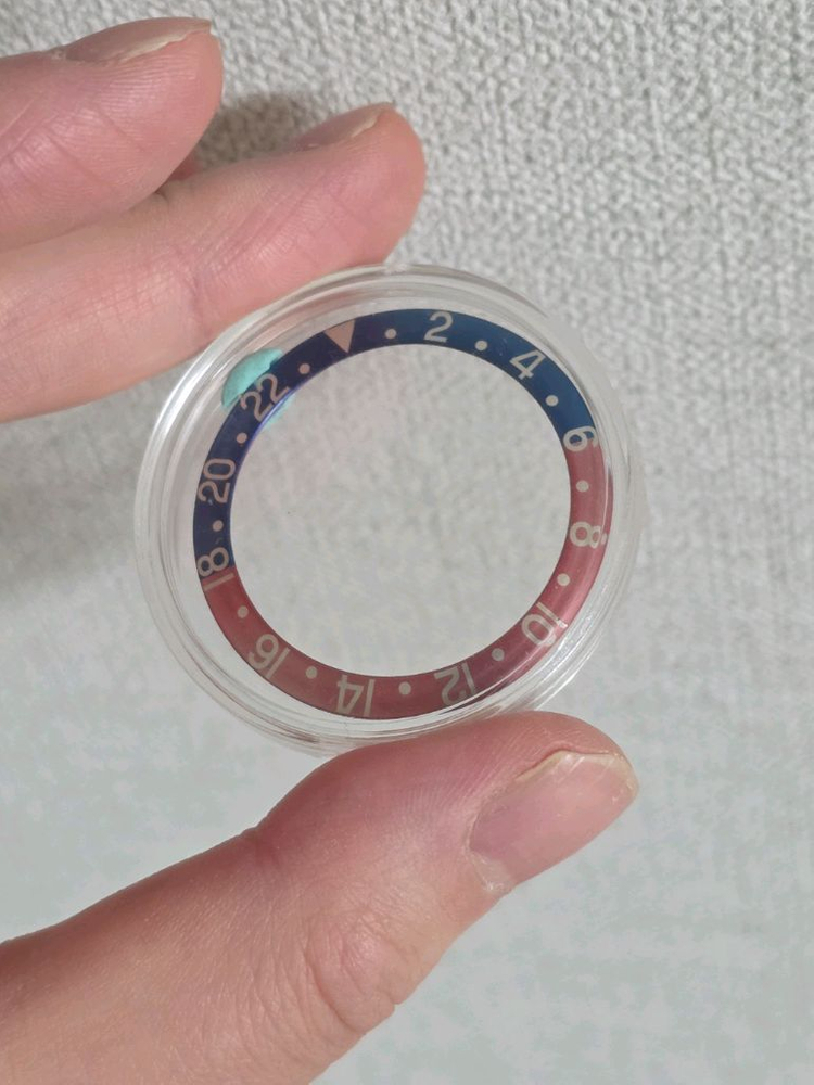 롤렉스 1675 GMT 레드백 인서트 이미지