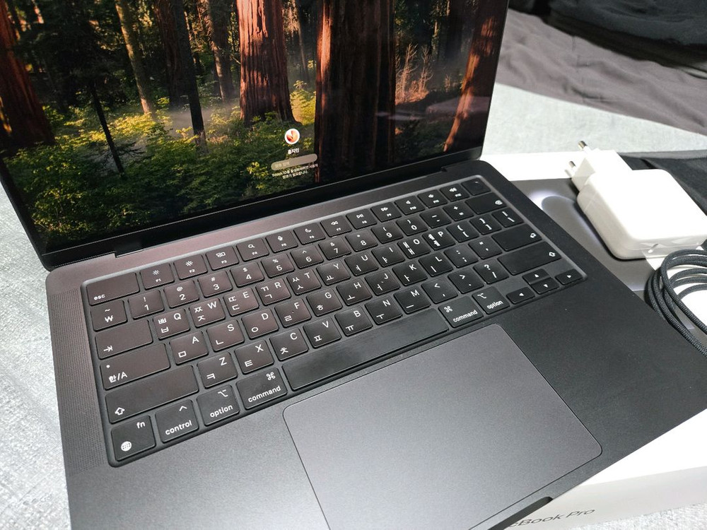 m4 pro 맥북프로 14인치 (12코어, 16코어,24gb, 512gb) 이미지