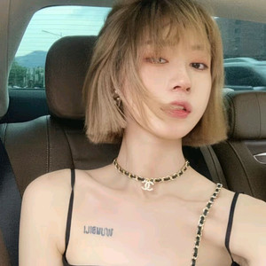 CC로고 체인 목걸이 이미지