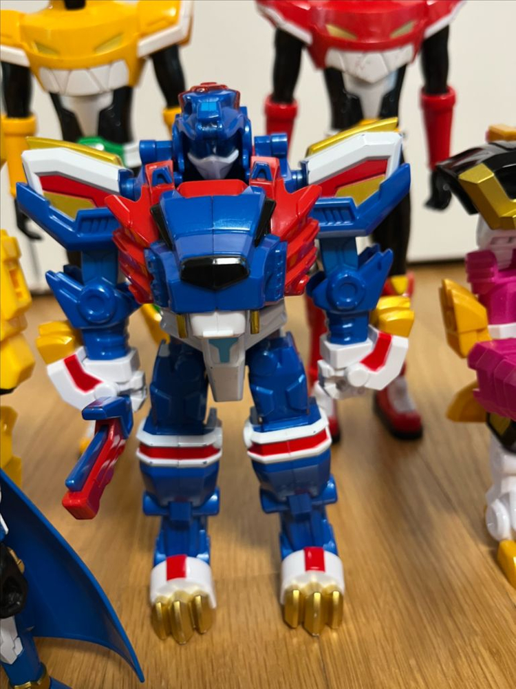 미니특공대 애니멀트론 라이온, 크로커, 맥스피규어 및 벨트 가면 일괄 판매합니다.(특공 트라이가, 죠스캅 서비스) 이미지