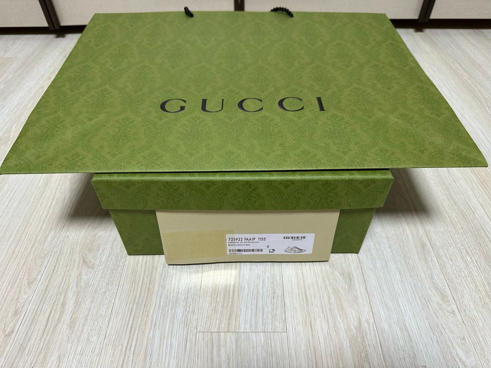 구찌 남성 롸이톤 스니커즈 새제품 팝니다.(9)280mm 이미지