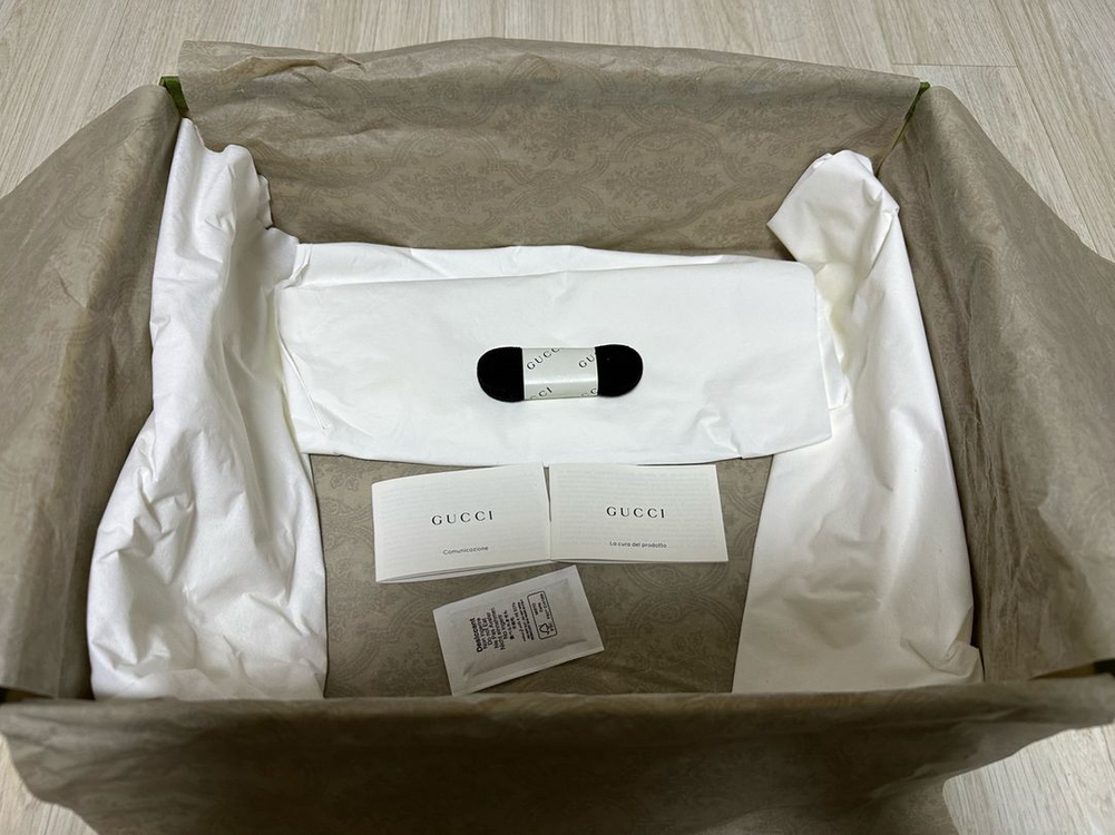 구찌 남성 롸이톤 스니커즈 새제품 팝니다.(9)280mm 이미지