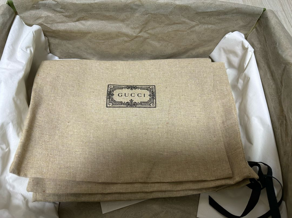 구찌 남성 롸이톤 스니커즈 새제품 팝니다.(9)280mm 이미지