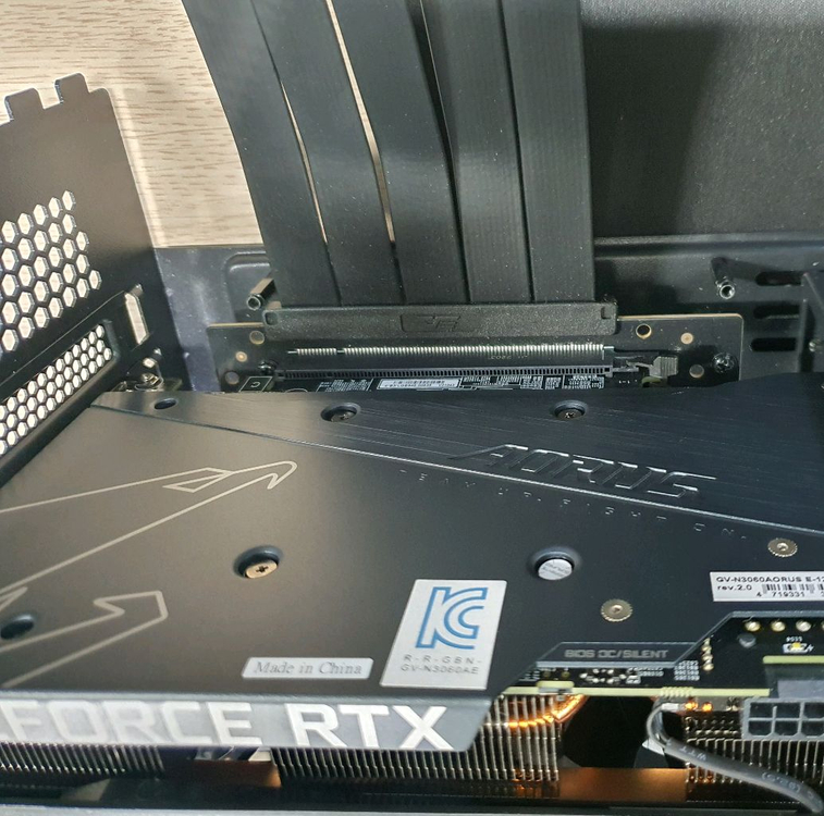 어로스엘리트 12기가 3060 그래픽카드 이미지