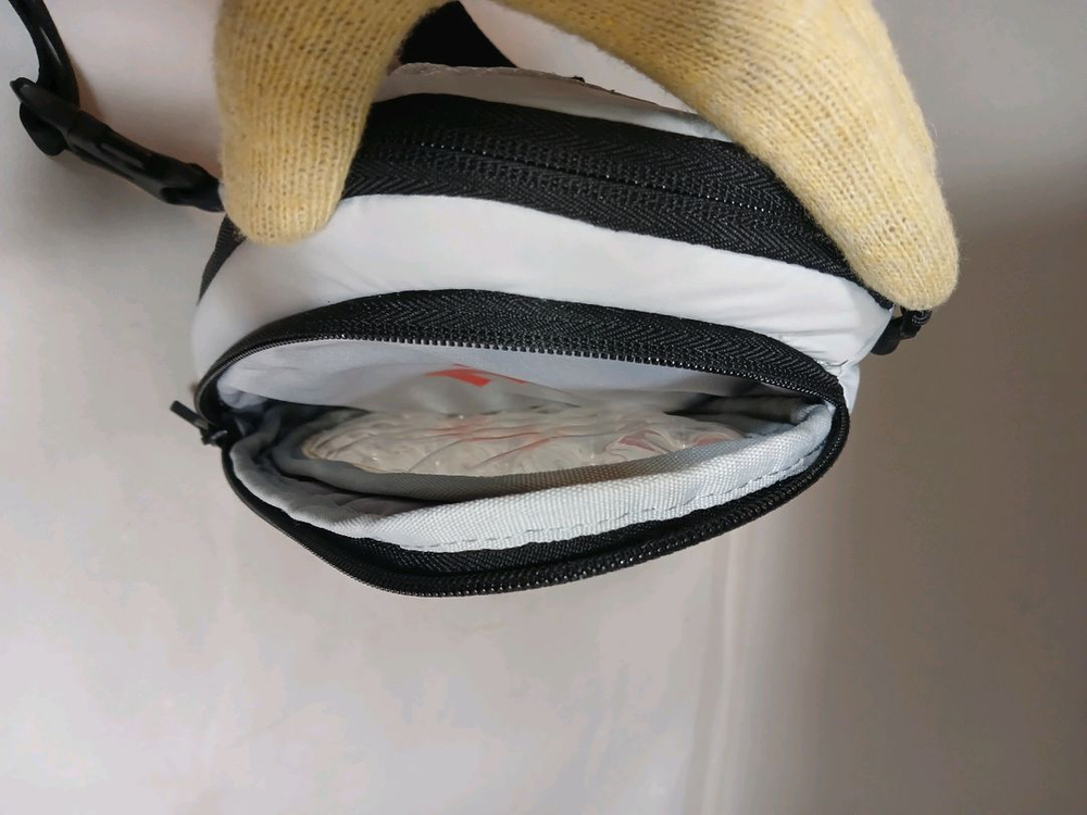 나이키 에어맥스 크로스바디(슬링)백 이미지