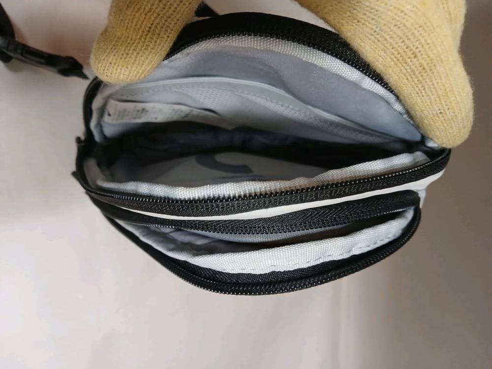 나이키 에어맥스 크로스바디(슬링)백 이미지