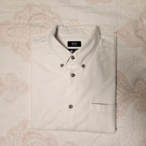 APC(아페쎄) 로고 화이트 셔츠 XXL 사이즈 판매합니다(최종가) 이미지