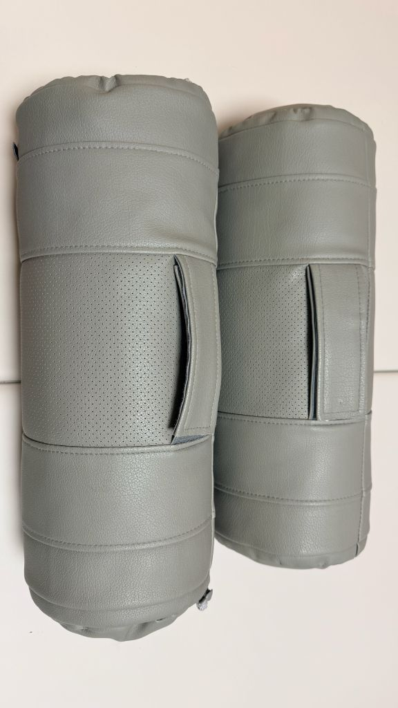 아트원 카니발 프리미엄 목 쿠션 이미지