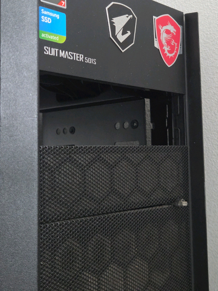 AMD 라이젠5 5600X, 16GB, 256GB, 640GB, RTX 2060 슈퍼 (2060S) 게임용 PC 이미지