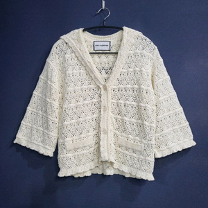 칼라거펠트 니트 코르셰 가디건 이미지