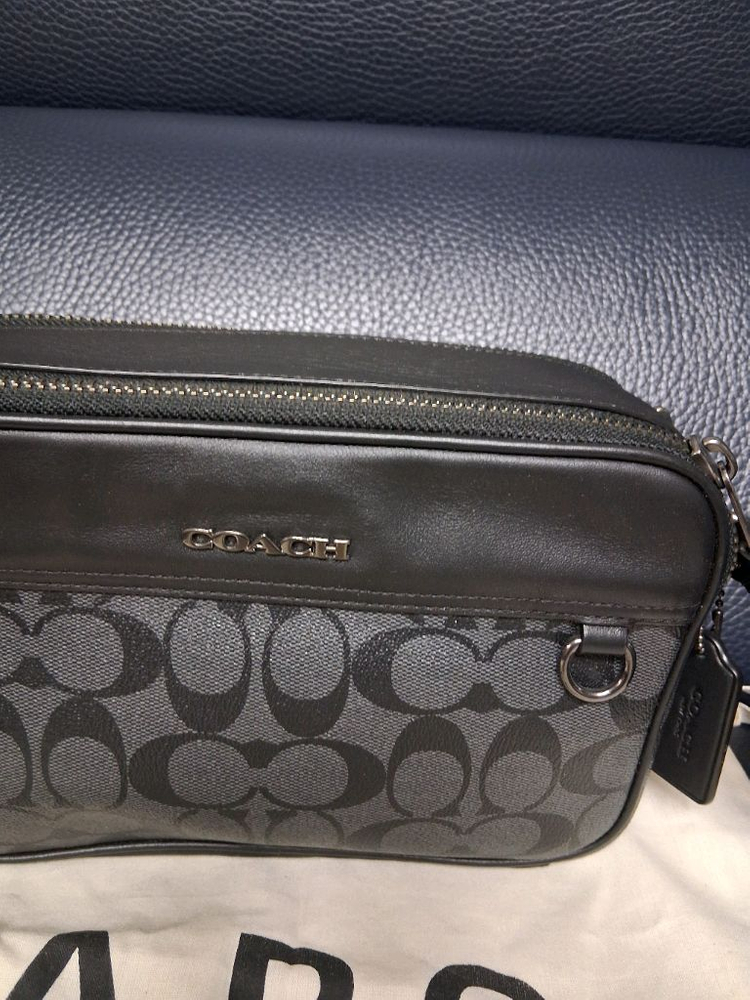 코치 남성 시그니처 캔버스 그레이엄 크로스백 이미지