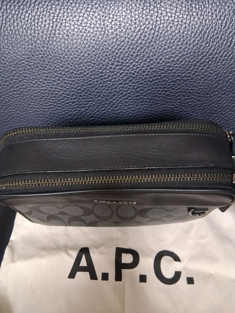 코치 남성 시그니처 캔버스 그레이엄 크로스백 이미지